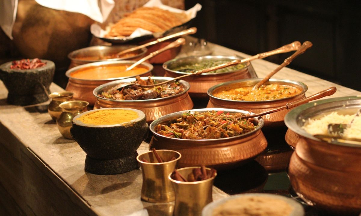 Buffet table with Indian food
